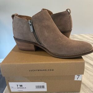 Lucky Brand Women's Tan Suede Ankle Boots